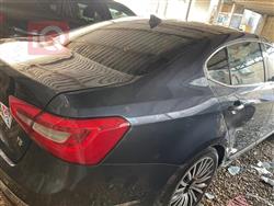 كيا كادينزا